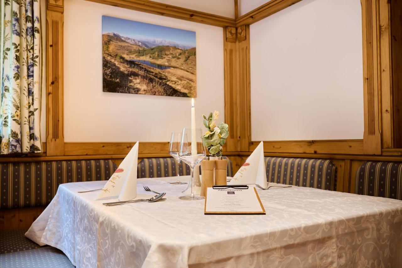 Alpendorf Hotel Stern Sankt Johann im Pongau Eksteriør billede